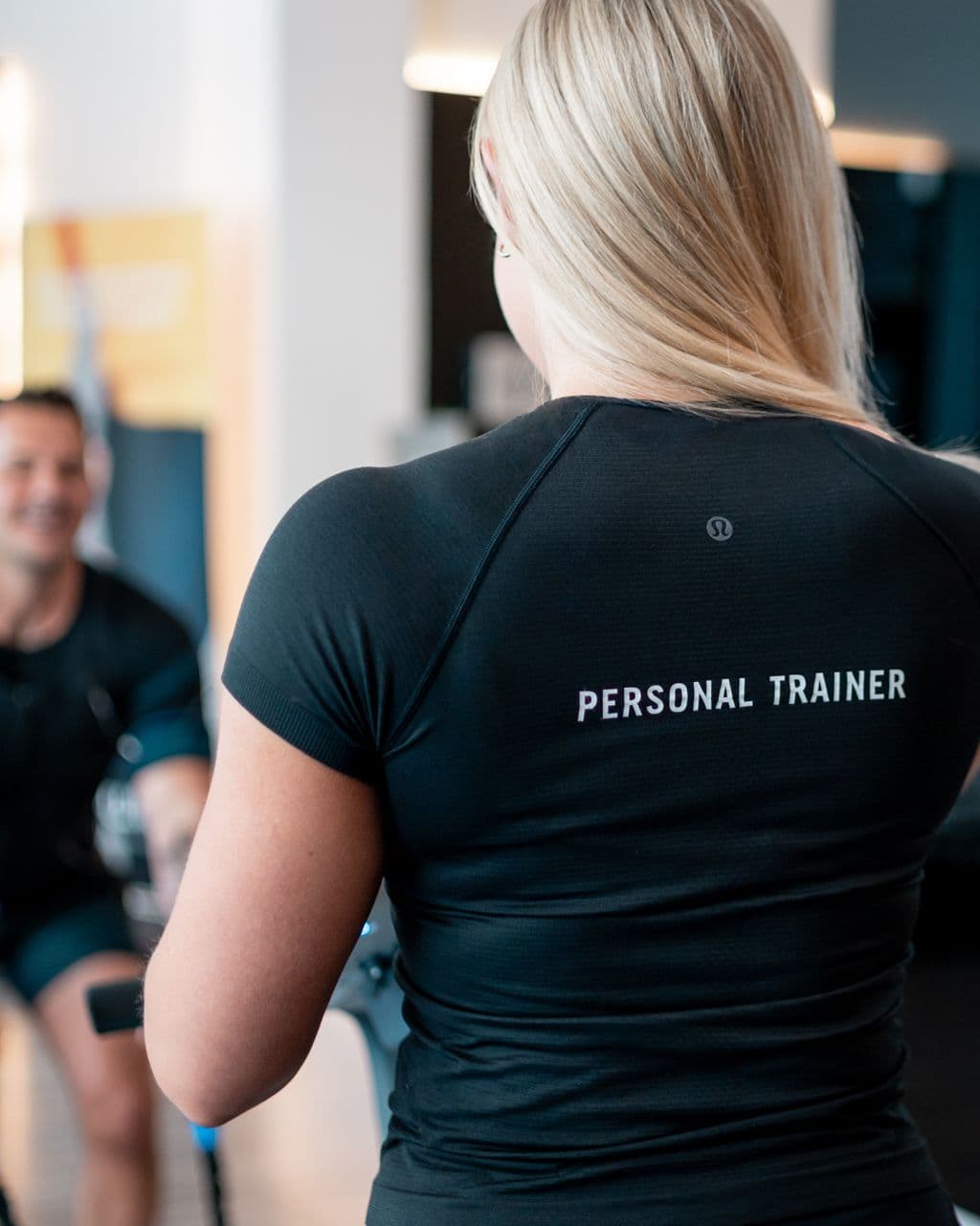 Personlig tränare under EMS-pass hos BIONIC