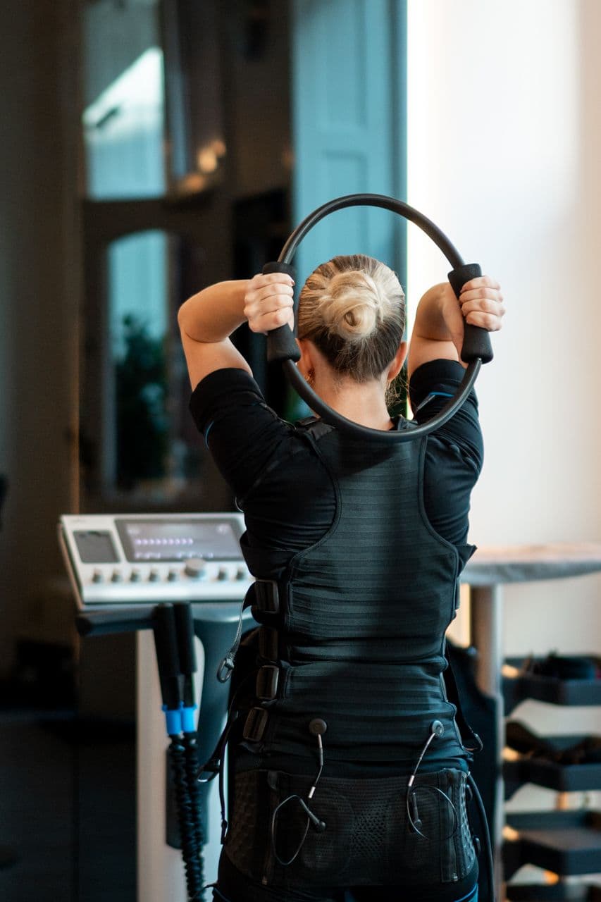EMS-träning med pilates ring